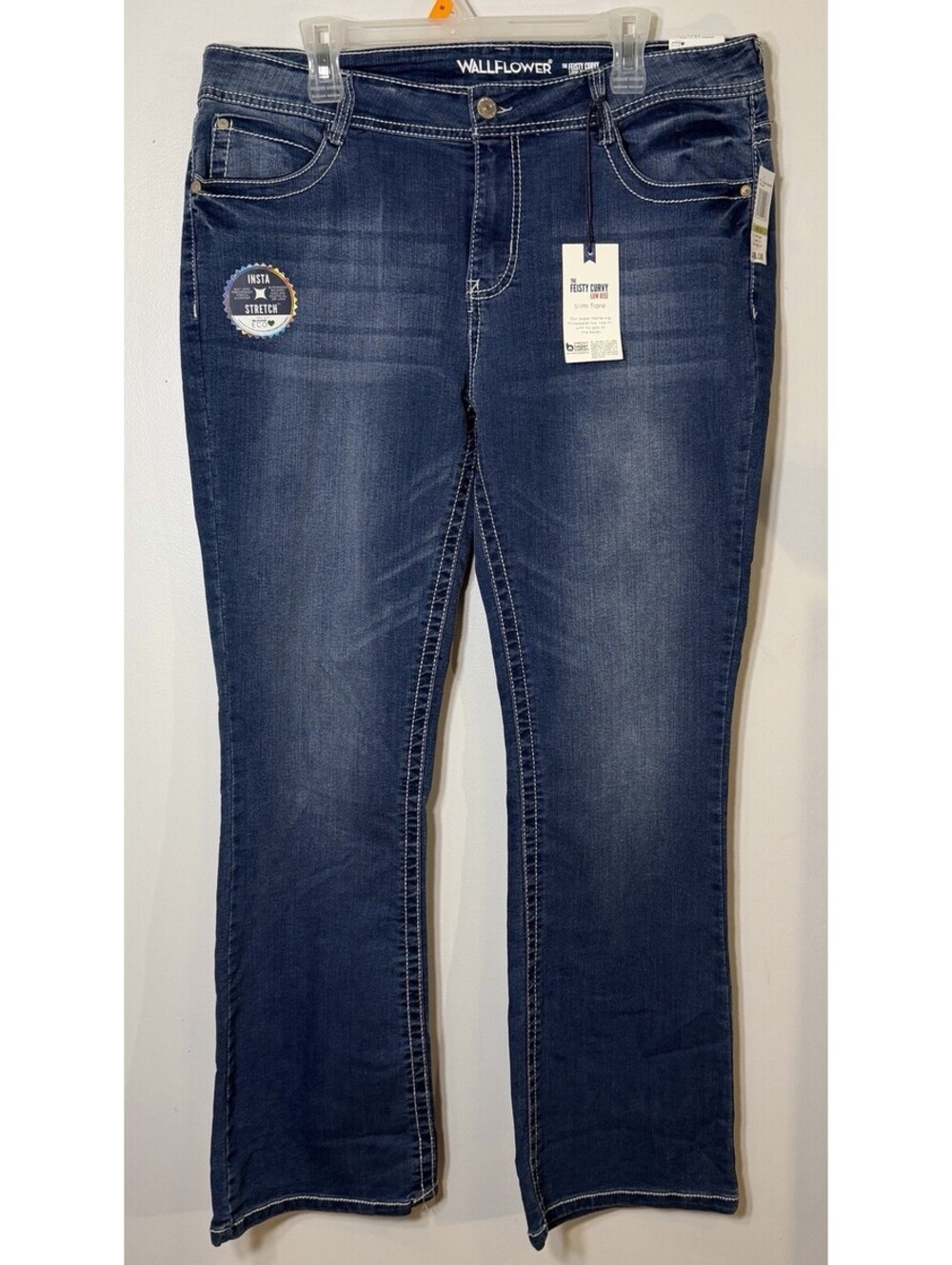 Wallflower Feisty Curvy Slim Flare Jeans NWTS Low Rise Insta Stretch Juniors 17